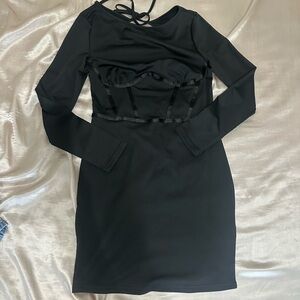 Elegant Black Long Sleeve Dress